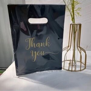 25 count Thank You Bags with Handles 🆕